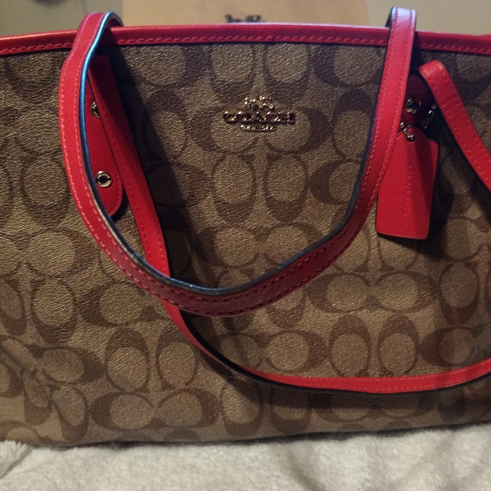 Coach Signature Tote Bag